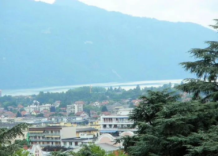 Appartement Albion - Au Calme Pour Ce Petit ! Mae-4094